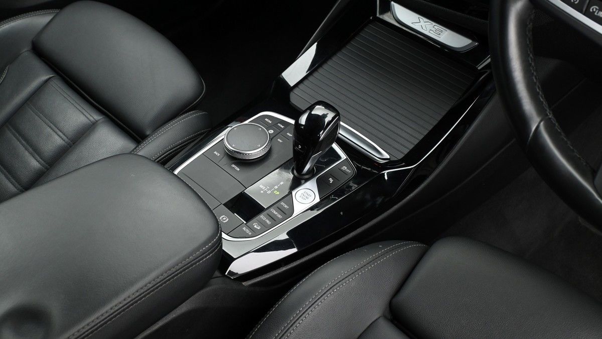 BMW X3 Image 2
