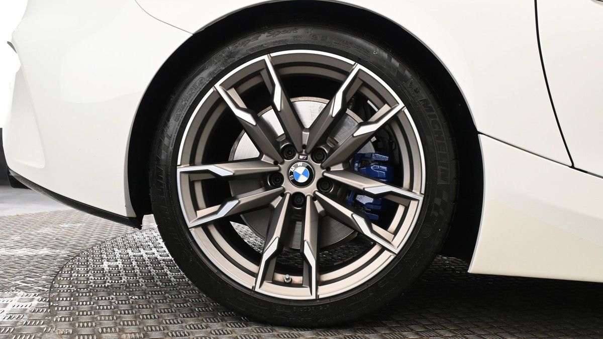 BMW Z4 Image 9