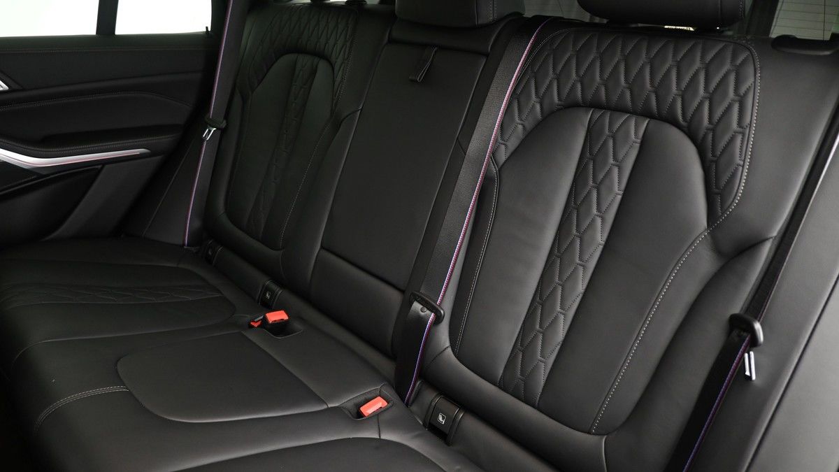 BMW X5 Image 5