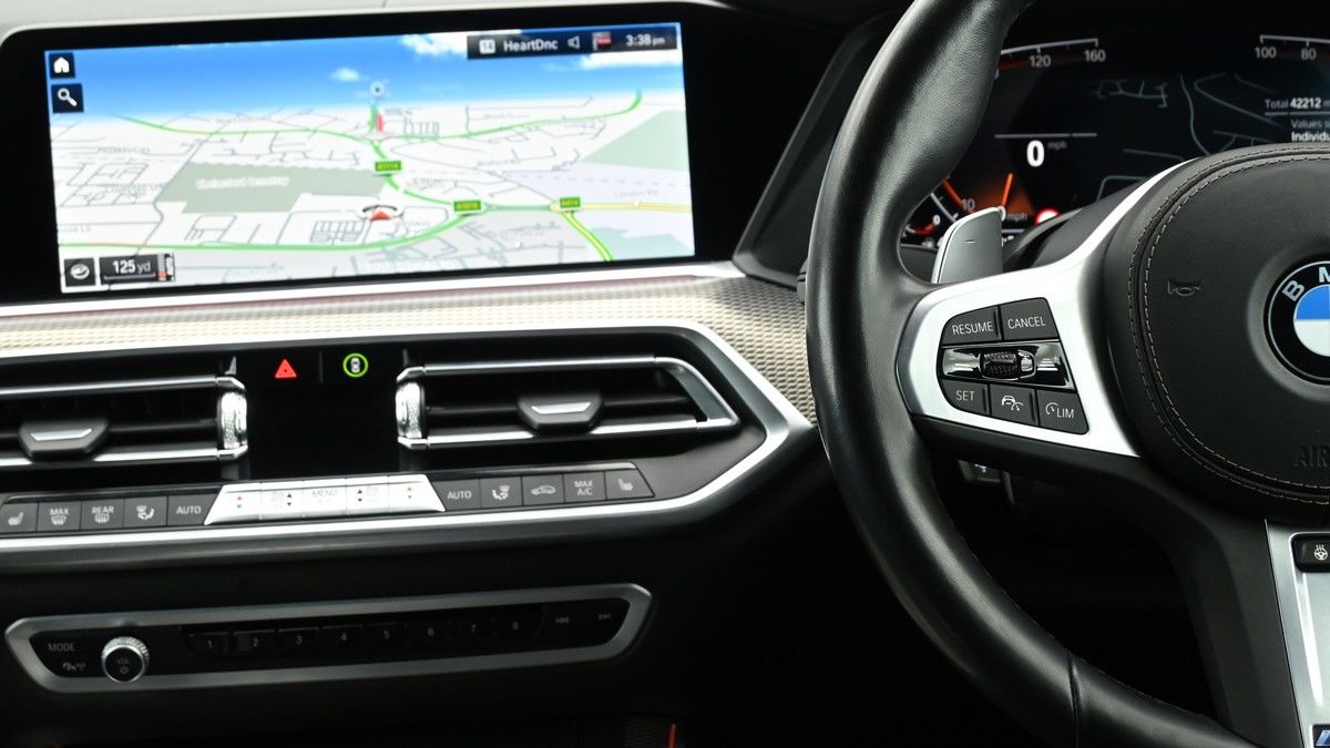 BMW X5 Image 15