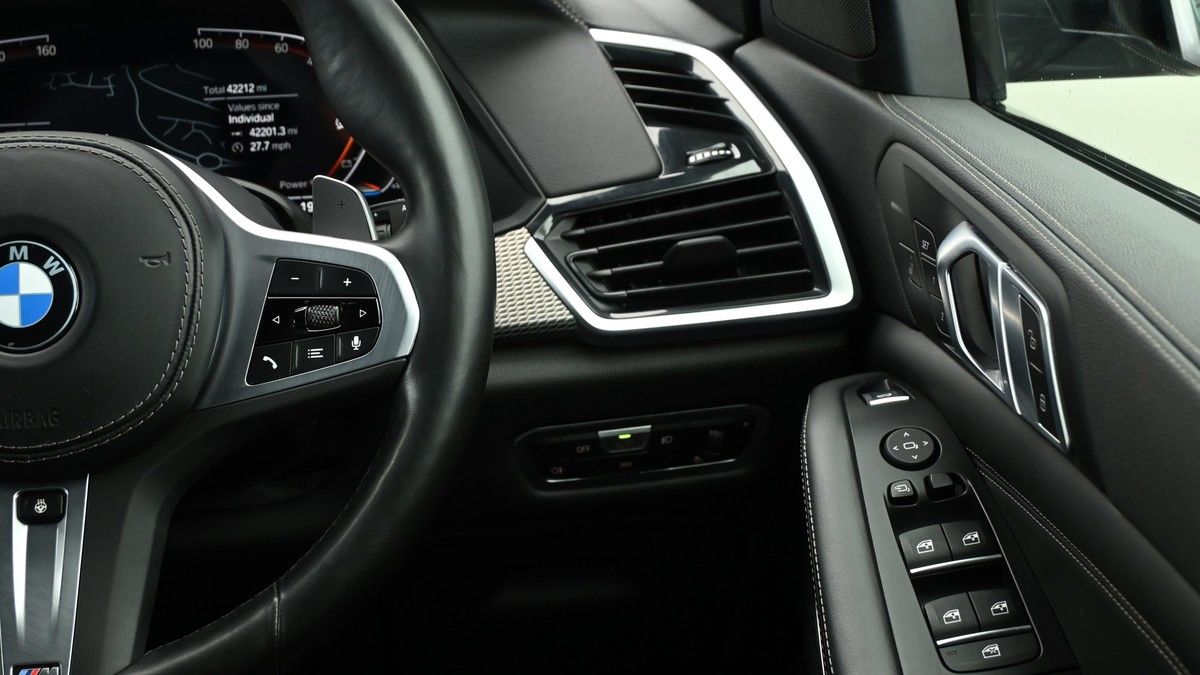 BMW X5 Image 16