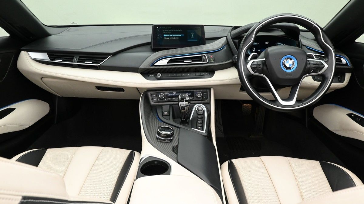 BMW i8 Image 14