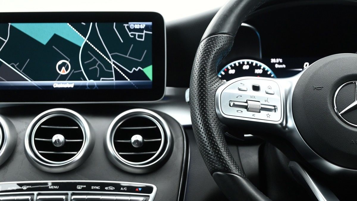 Mercedes-Benz C Class Image 28