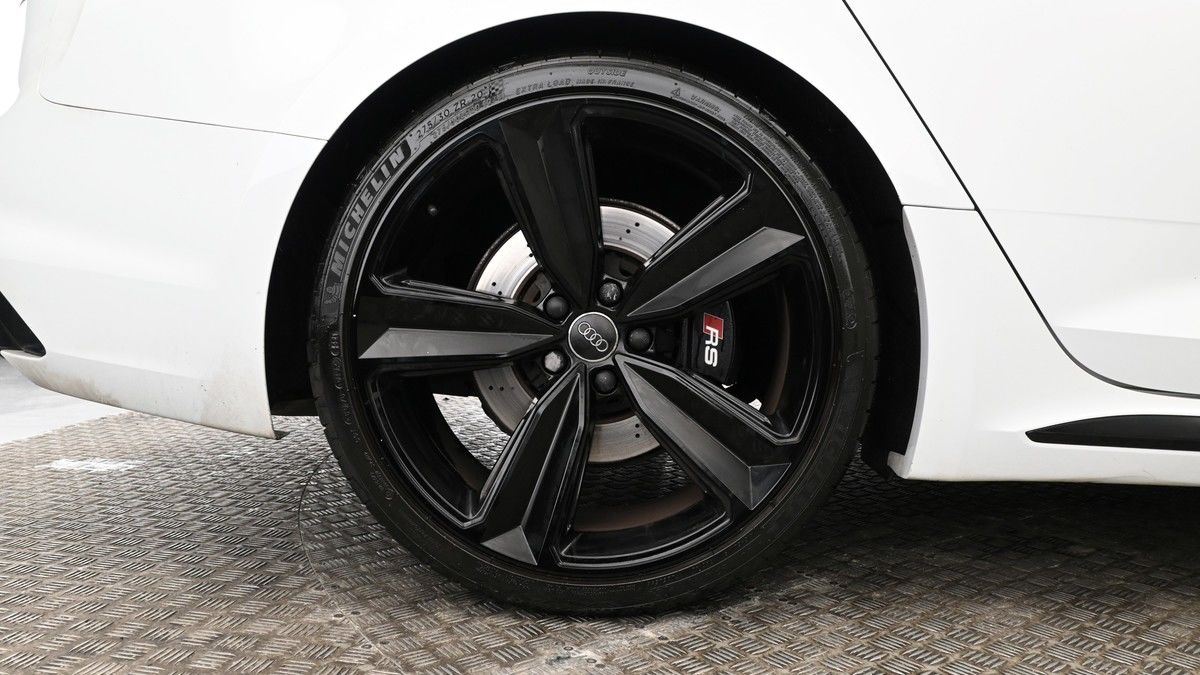 Audi RS5 Image 9