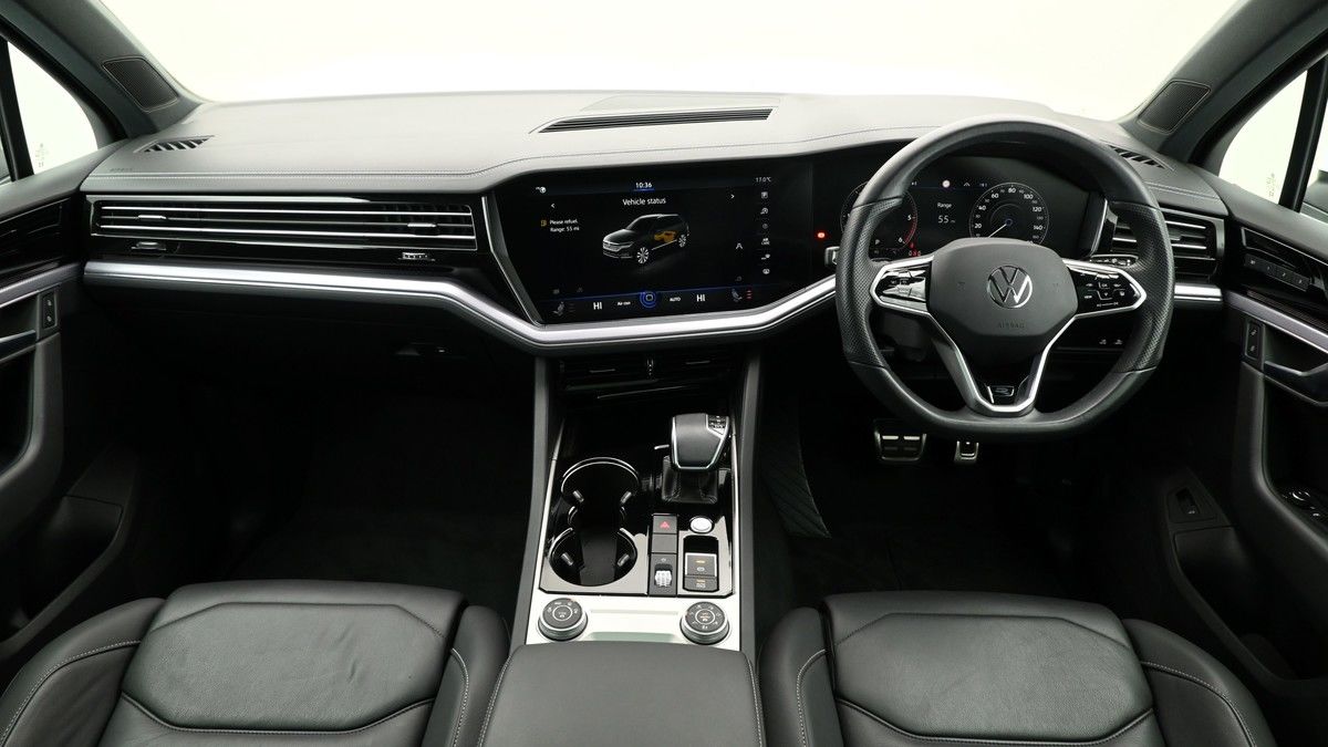 Volkswagen Touareg Image 14