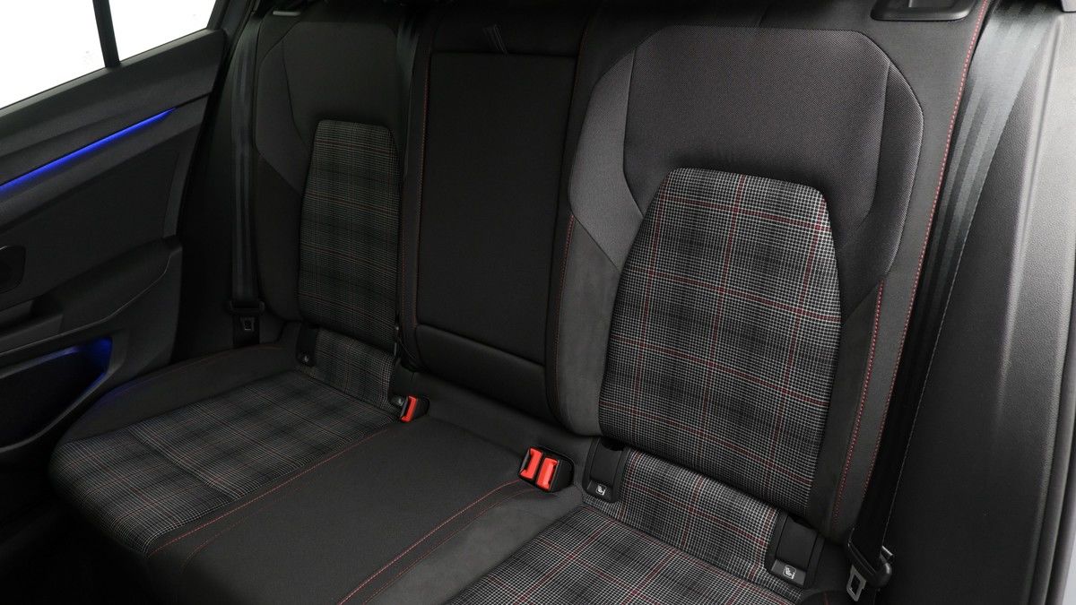 Volkswagen Golf Image 4
