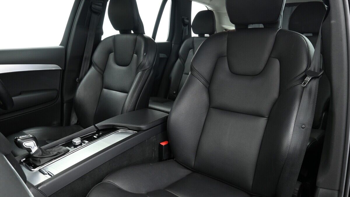 Volvo XC90 Image 4