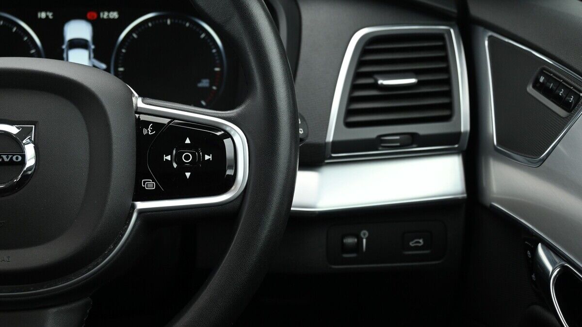 Volvo XC90 Image 34