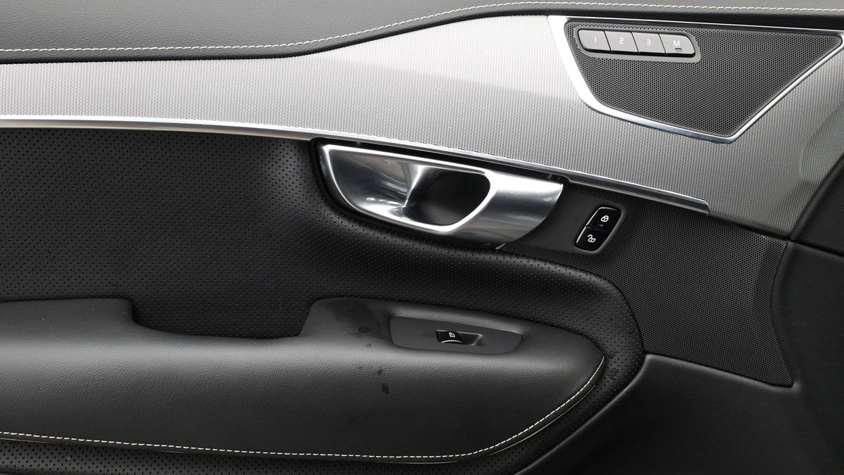 Volvo XC90 Image 13
