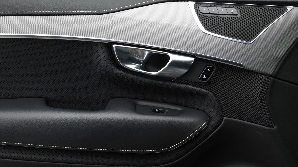 Volvo XC90 Image 13