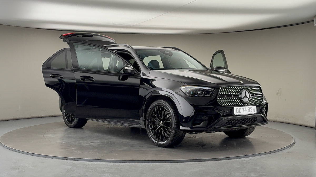 More views of Mercedes-Benz GLE