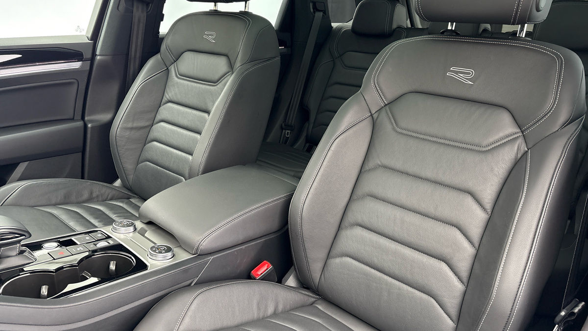 Volkswagen Touareg Image 7