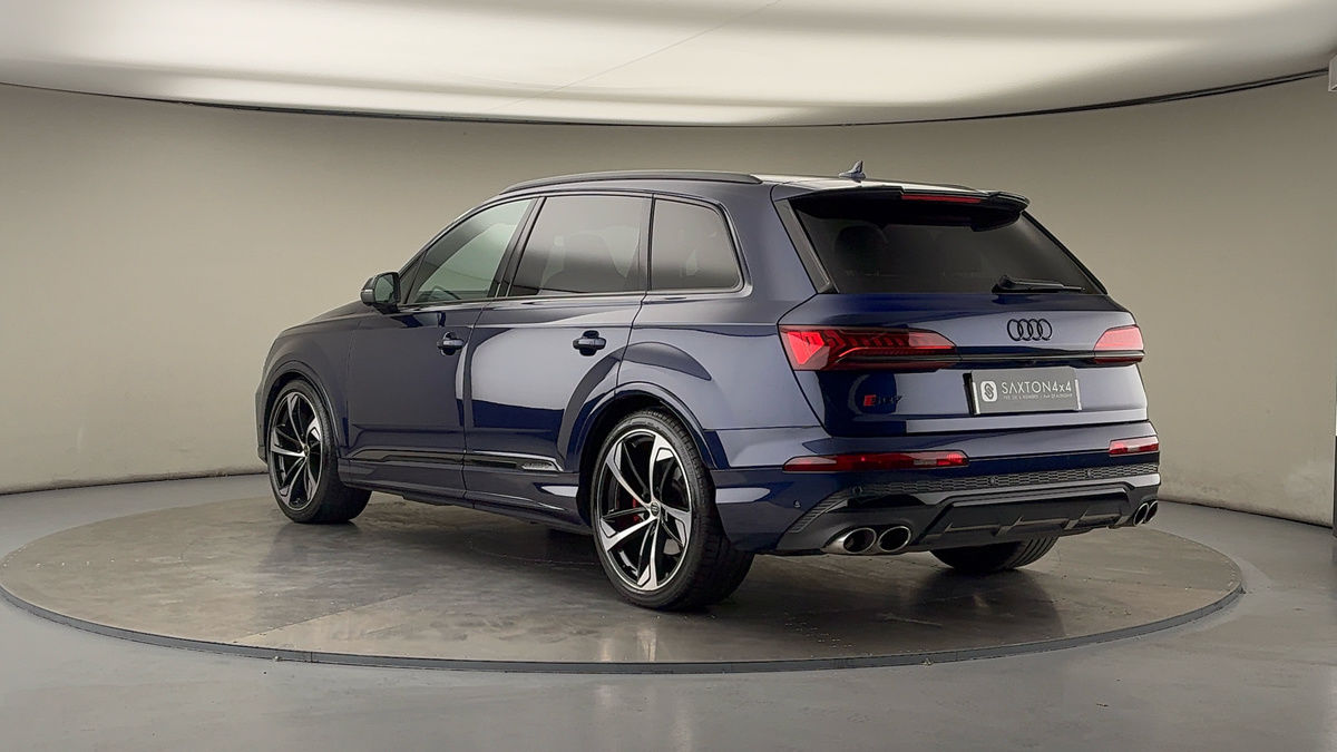 Audi SQ7 Image 2