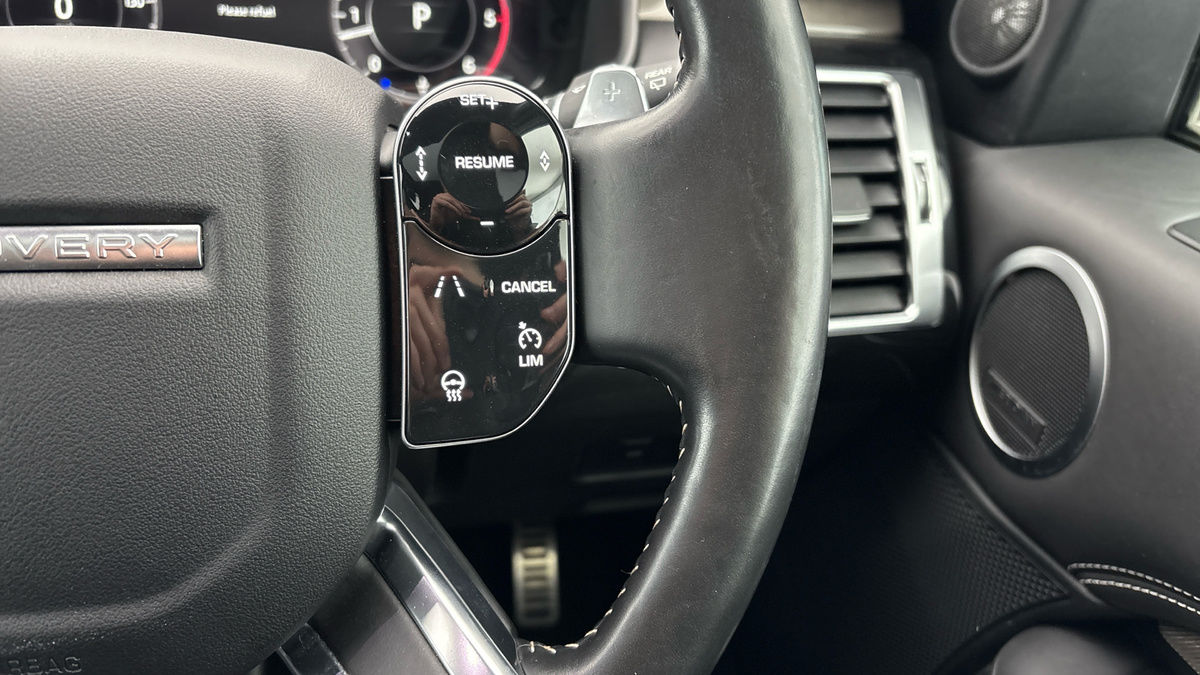 Land Rover Discovery Image 14