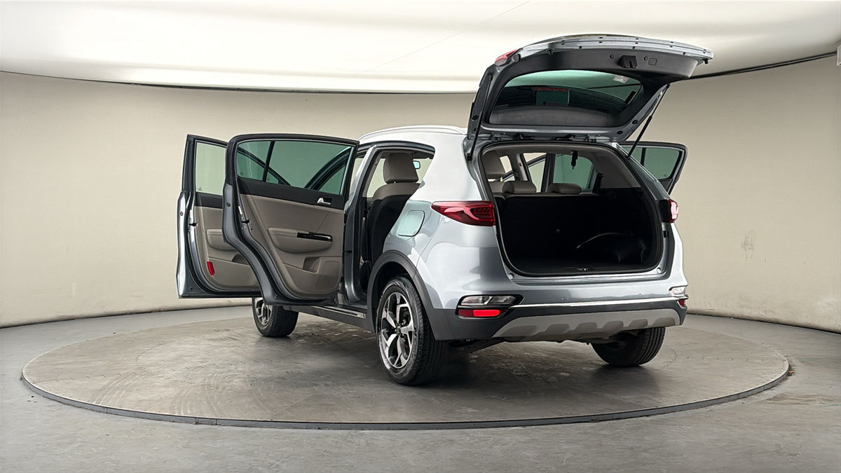 More views of Kia Sportage