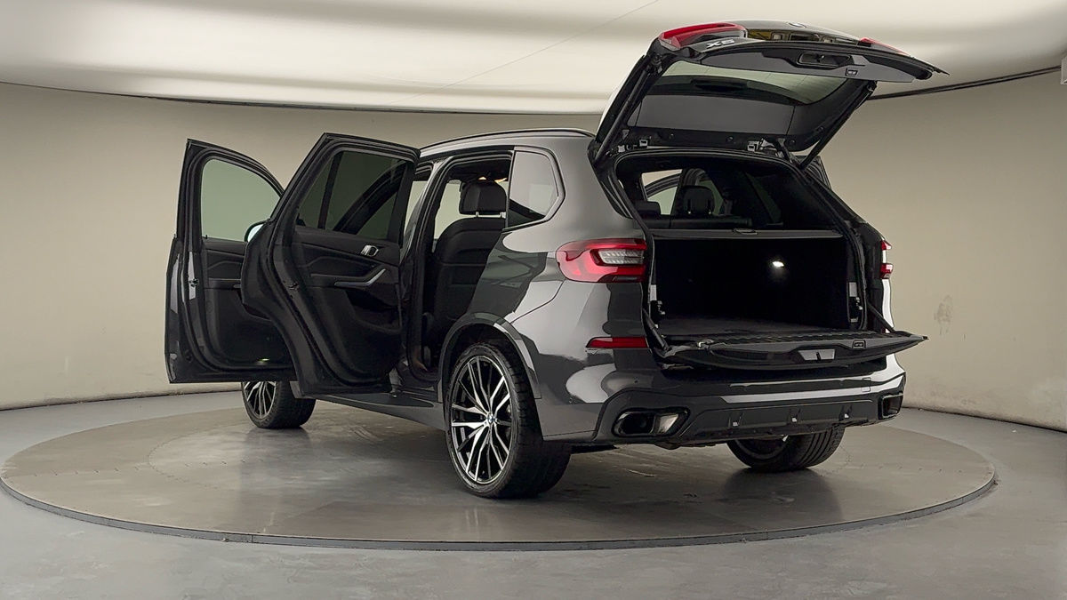 BMW X5 Image 23