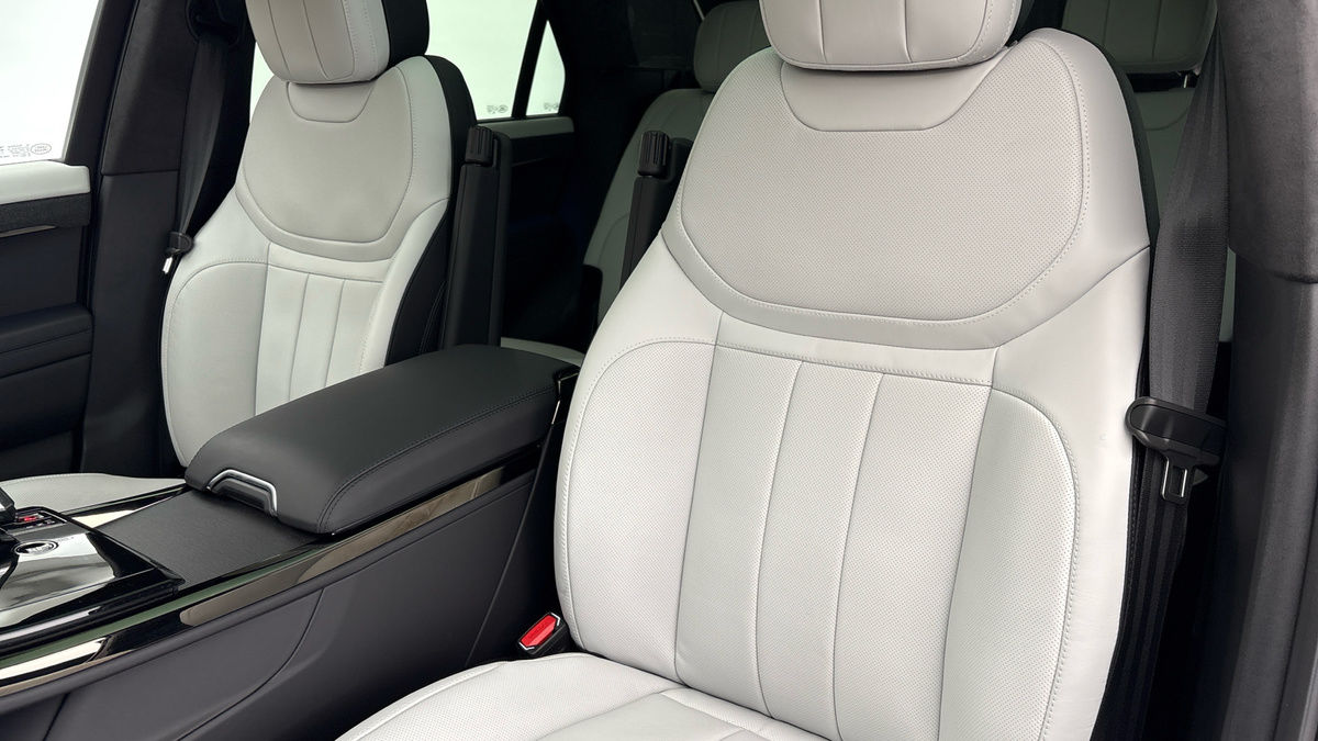 Land Rover Range Rover Sport Image 7
