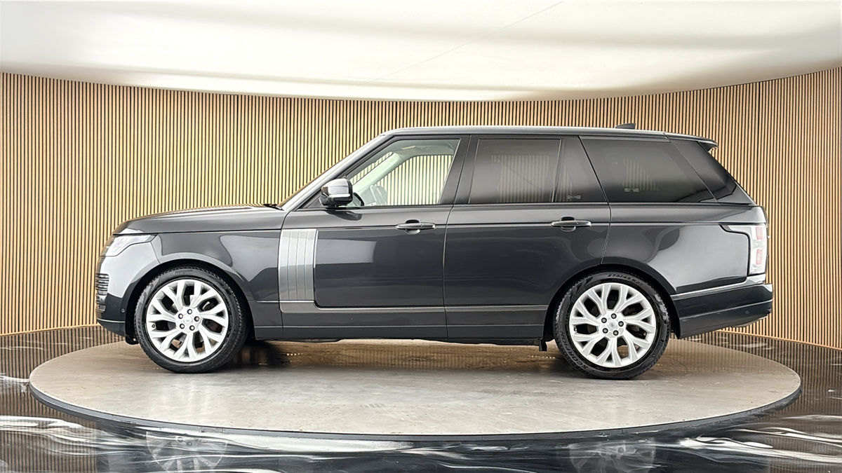Land Rover Range Rover Image 15