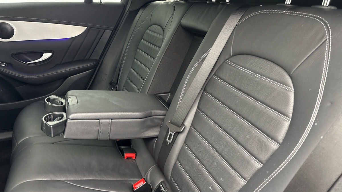 Mercedes-Benz GLC Image 9