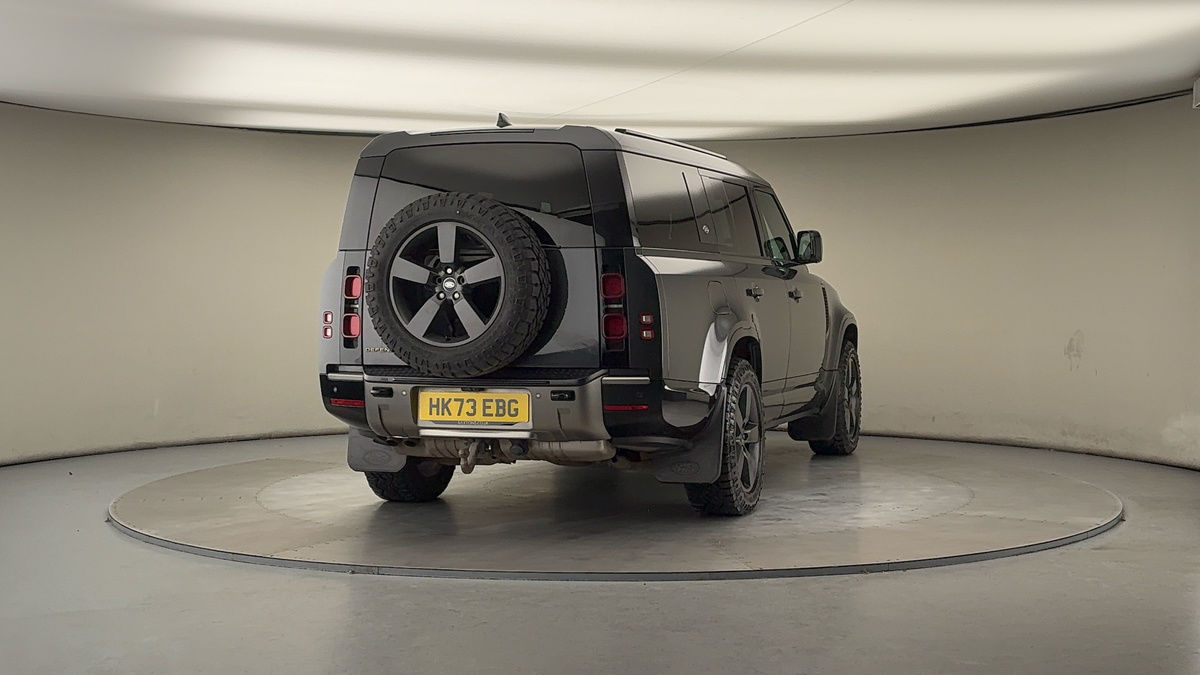 More views of Land Rover Defender 130