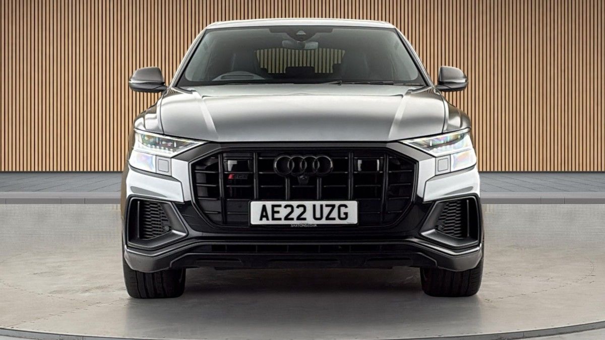 Audi SQ8 Image 3