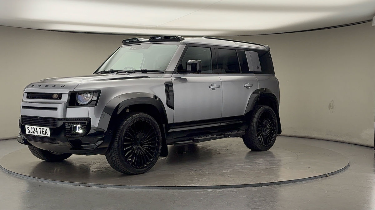 Land Rover Defender 110 Urban Image 20