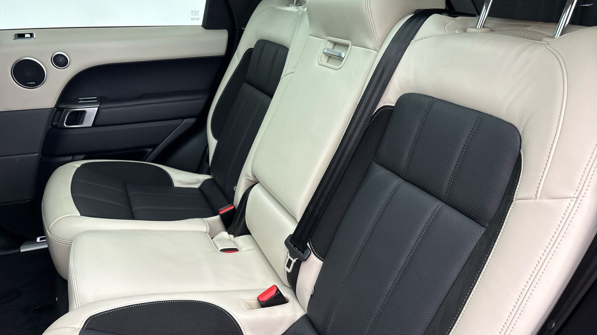 Land Rover Range Rover Sport Image 8