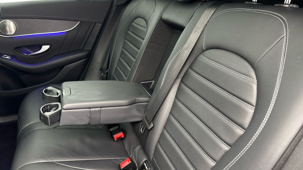 Mercedes-Benz GLC Image 9