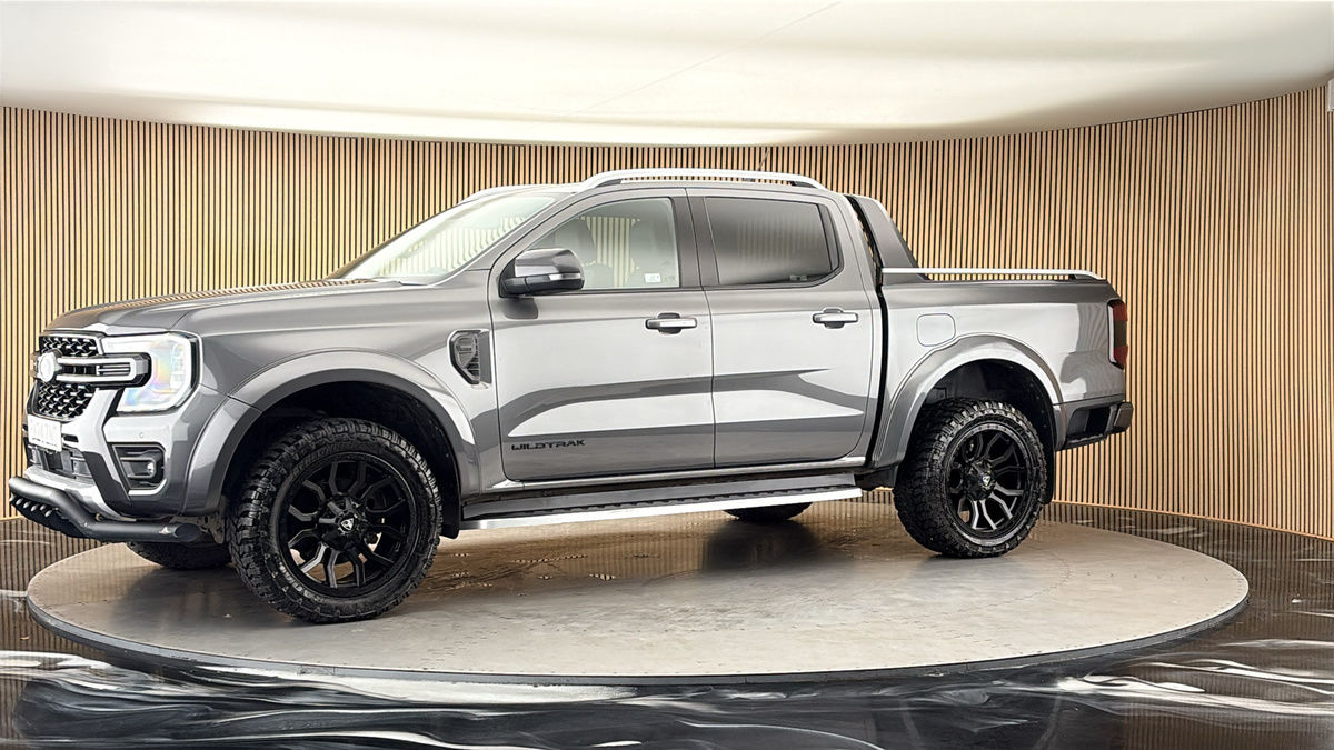 More views of Ford Ranger