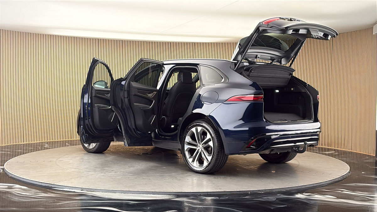 More views of Jaguar F-PACE