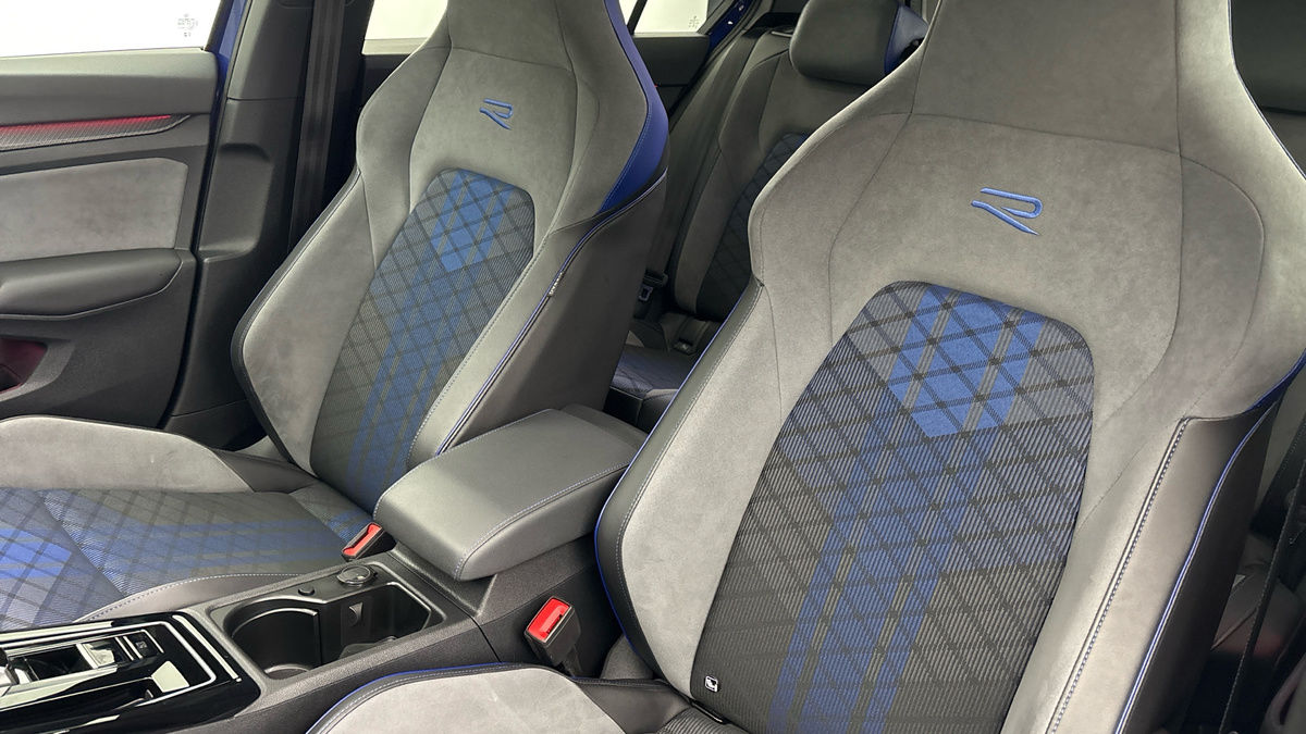 Volkswagen Golf Image 7