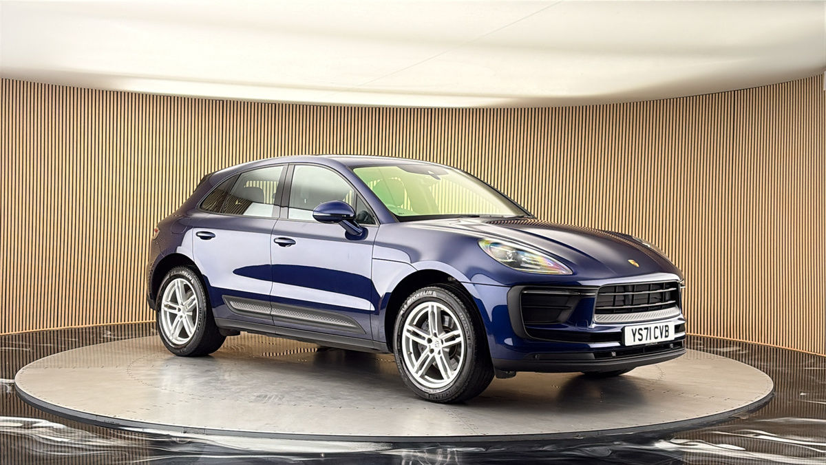 More views of Porsche Macan