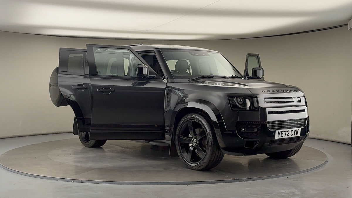 More views of Land Rover Defender 110