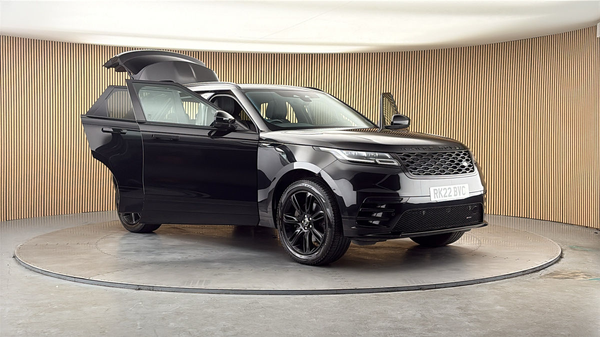 More views of Land Rover Range Rover Velar