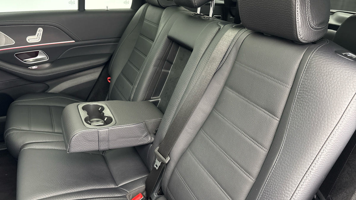 Mercedes-Benz GLE Image 9