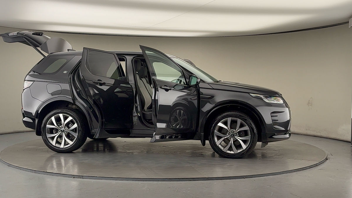 More views of Land Rover Discovery Sport