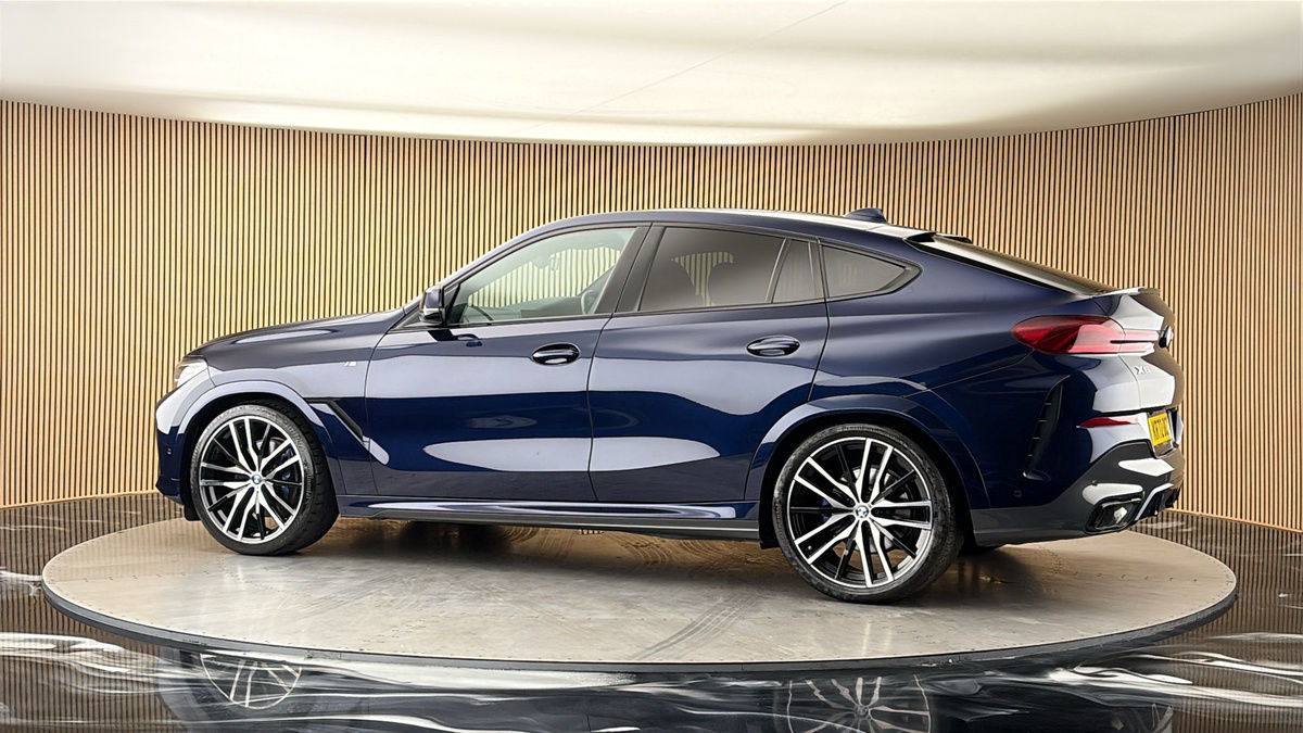More views of BMW X6