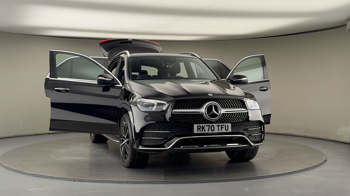 More views of Mercedes-Benz GLE