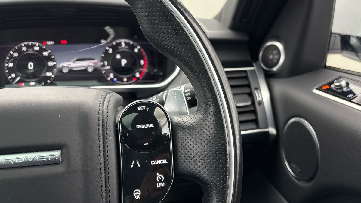 Land Rover Range Rover Sport Image 14