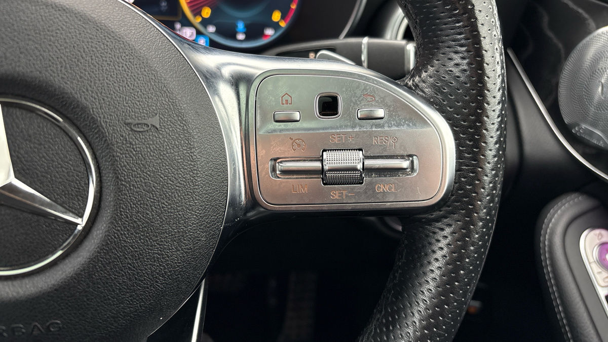 Mercedes-Benz GLC Image 14