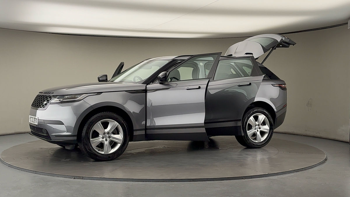 More views of Land Rover Range Rover Velar