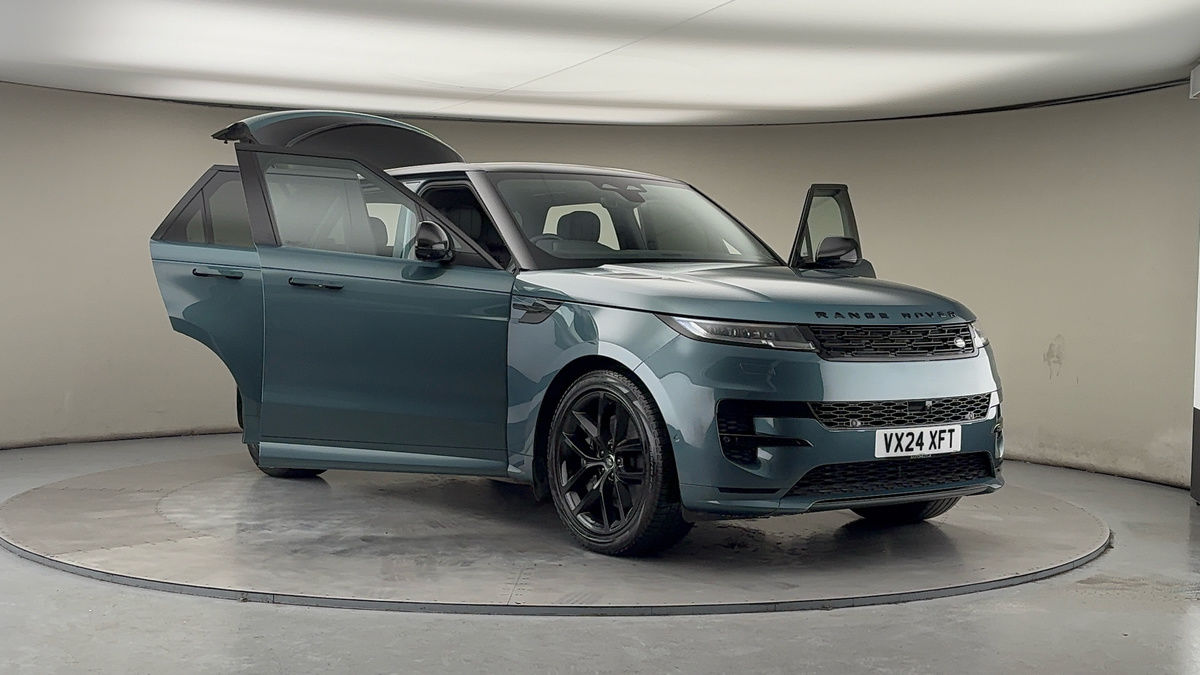 More views of Land Rover Range Rover Sport