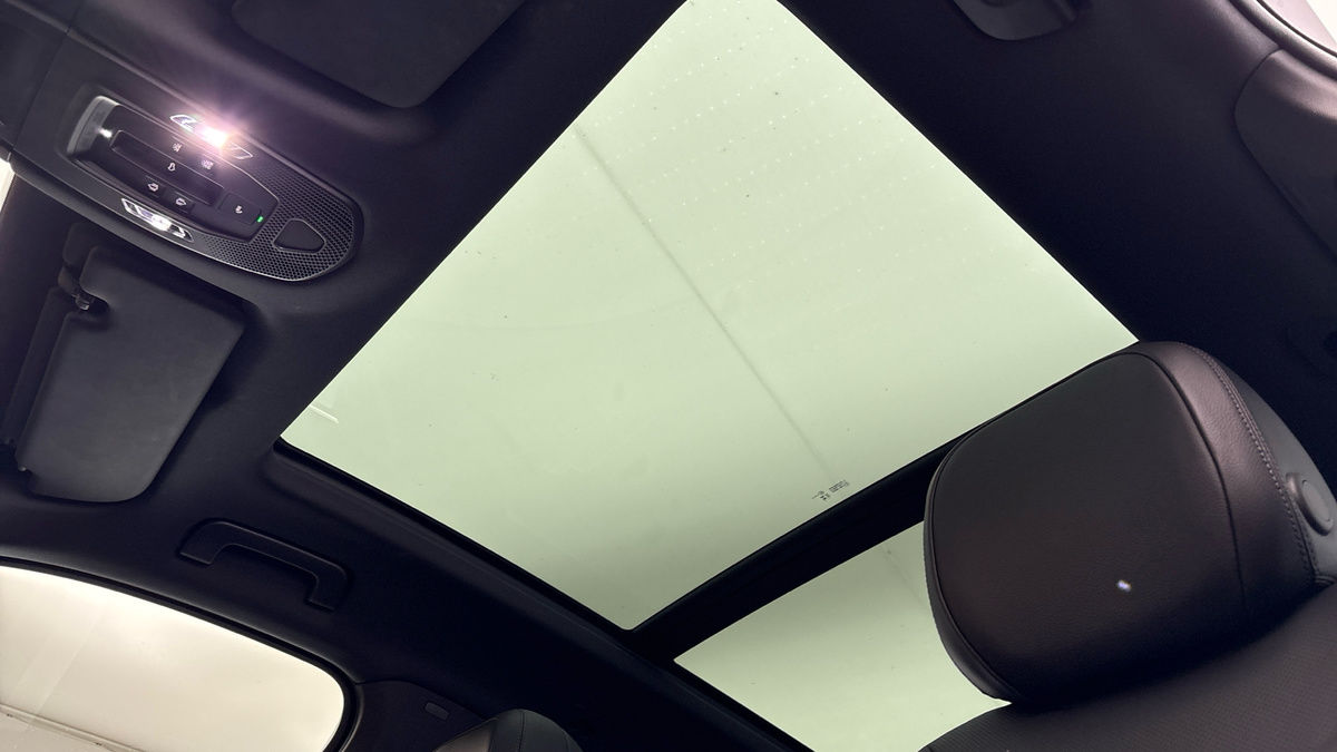 Porsche Cayenne Image 6