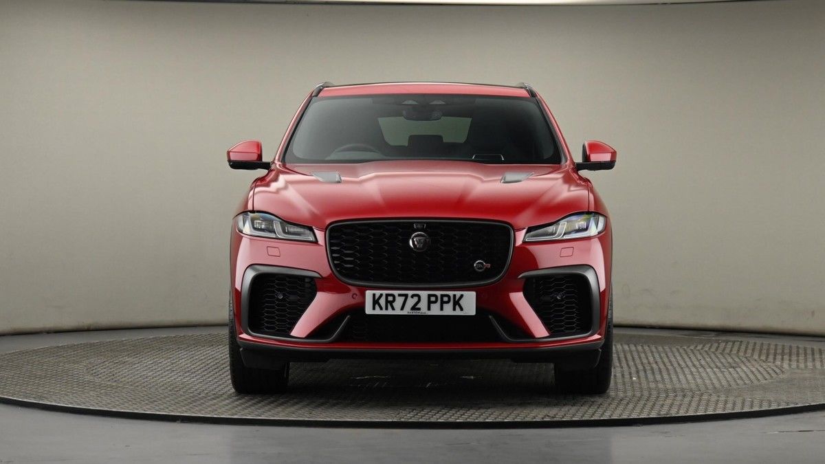 Jaguar F-PACE Image 21