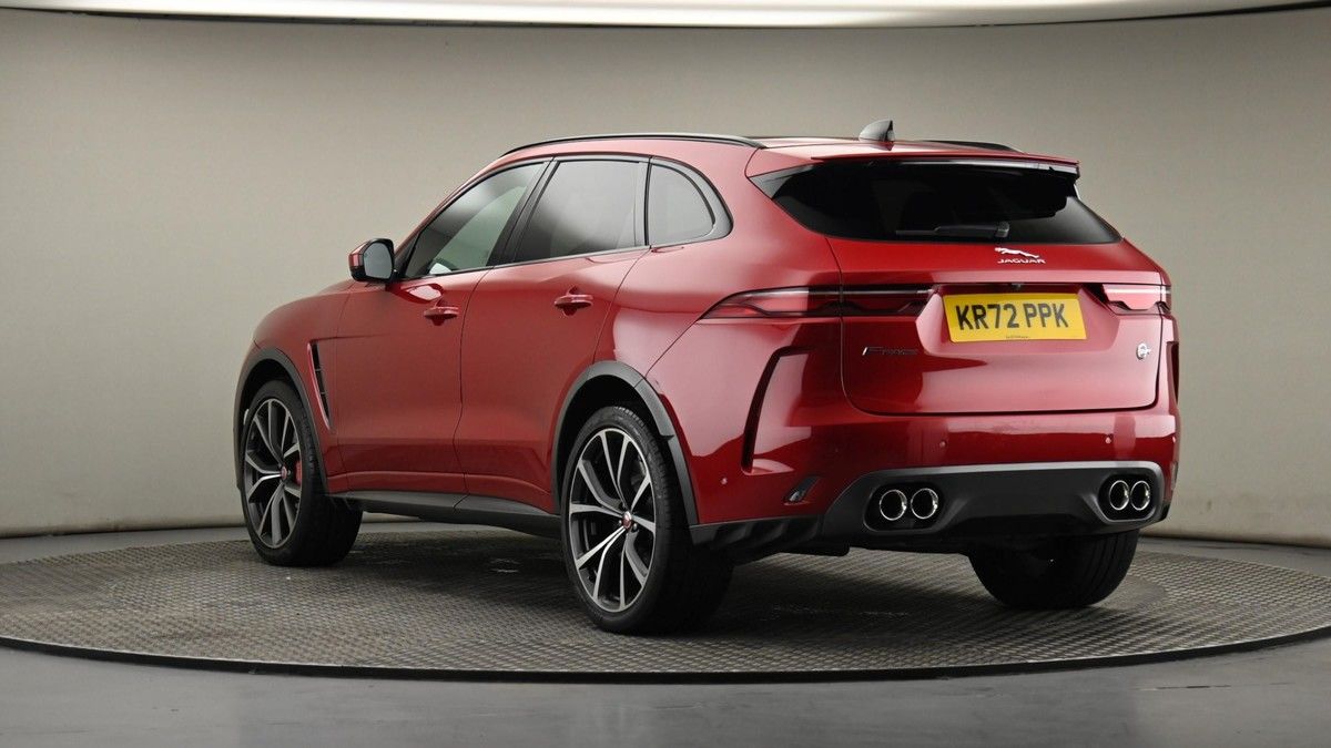 Jaguar F-PACE Image 24