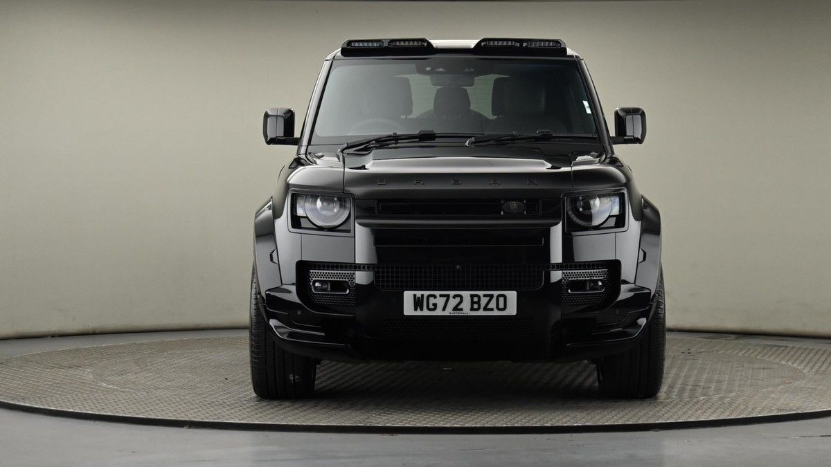 Land Rover Defender 90 Urban Image 21