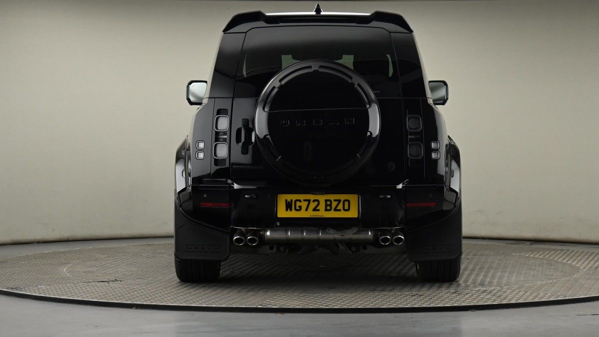 Land Rover Defender 90 Urban Image 25