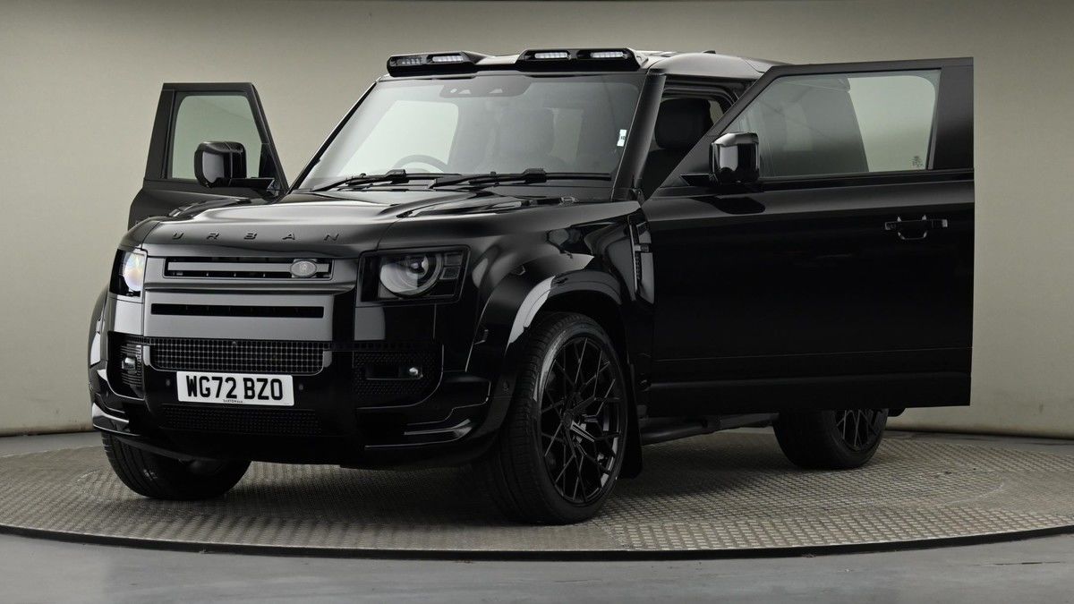 Land Rover Defender 90 Urban Image 28