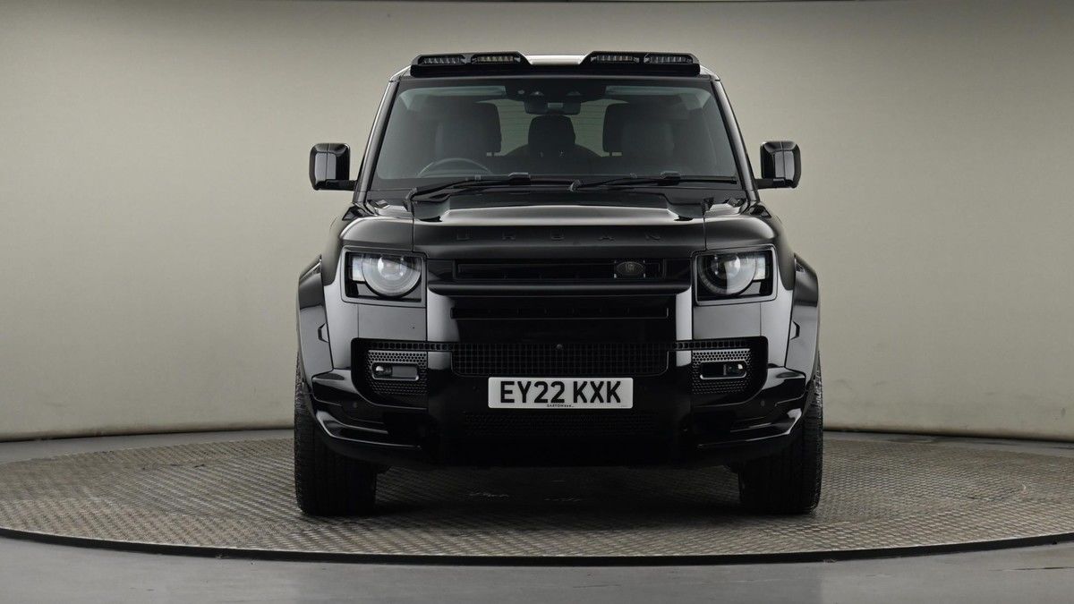 Land Rover Defender 90 Urban Image 21