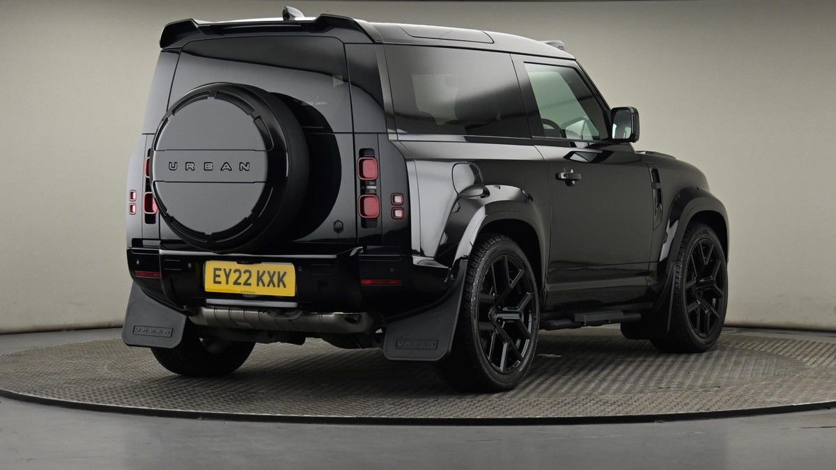 Land Rover Defender 90 Urban Image 26